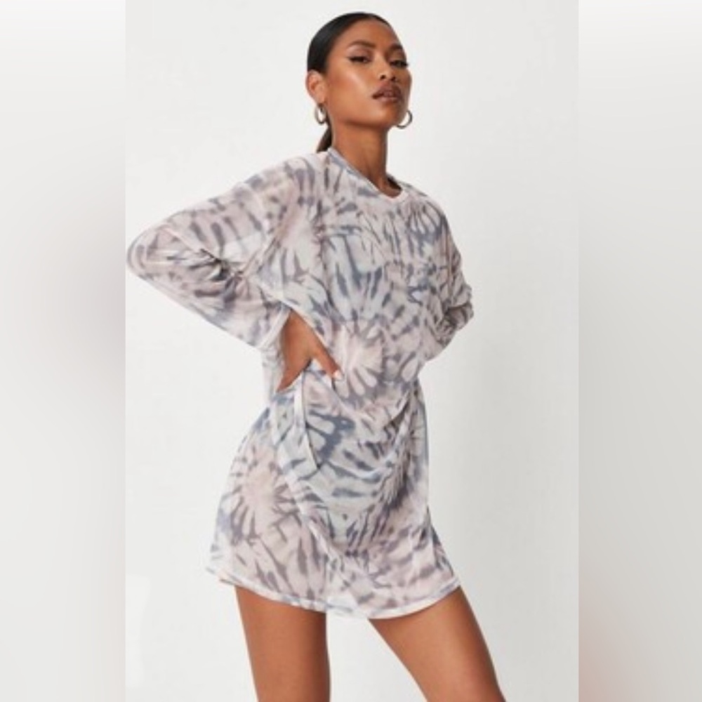 Missquided lilac tie dye mesh
oversized long sleeve t-shirt